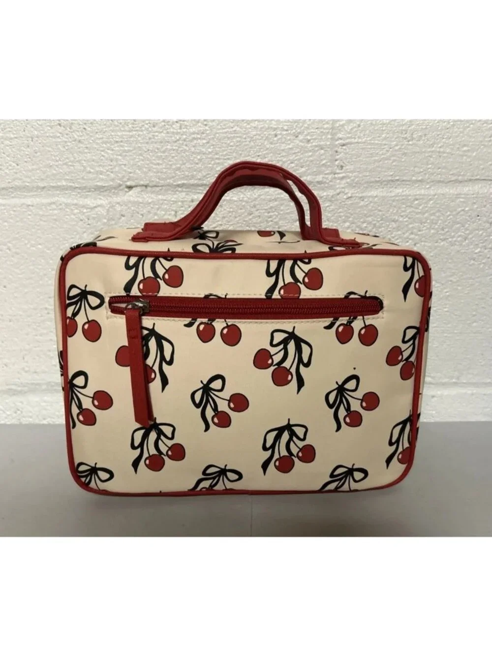 Tender Love + Carry Weekender Hanging Travel Organizer Make Up Bag Cherry NWT